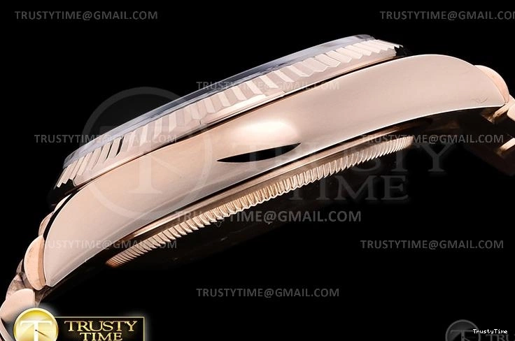 1209 Attractive RDD0219K – DayDate 36mm 699